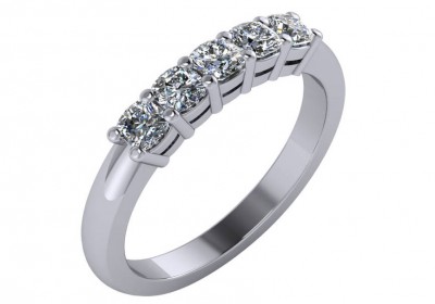 14 KT White Cushion 3/4 CTTW Diamond Band